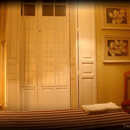 Hostal-Casa Sol Y Luna Siviglia Camera foto